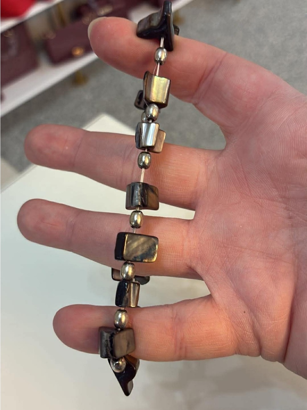Shell bracelet - Picture 4 of 4